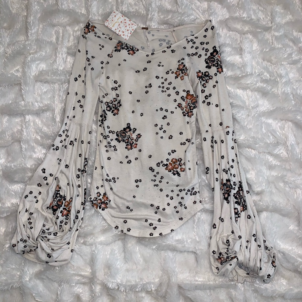 🎉HPx2🎉 Free People Top